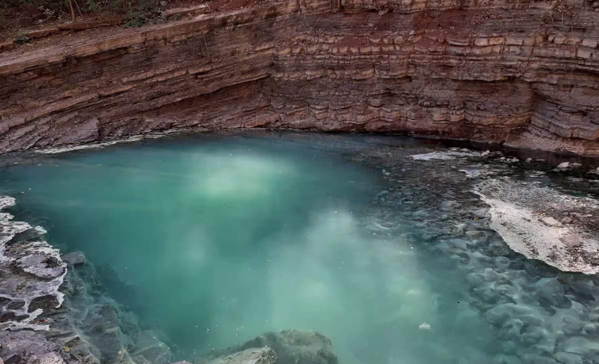 Termas del Río Jordán, piletones turquesa en la selva (4/5)