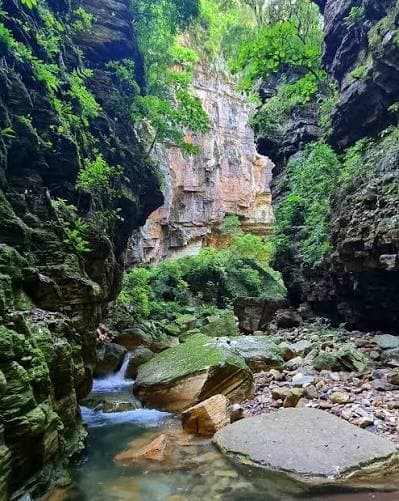 Refugio del Tapir, el desfiladero secreto del río Jordán